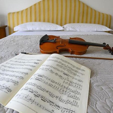 Ferienwohnung Violinist'S House Sorrent Exterior foto